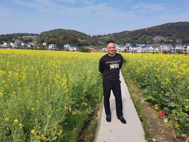 陈煌 &nbsp;校长 &nbsp;政治高级教师